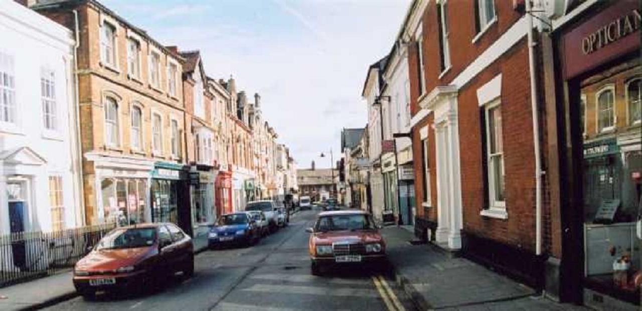 Swindon Old Town Studio - Entercloud9Sa Exterior foto